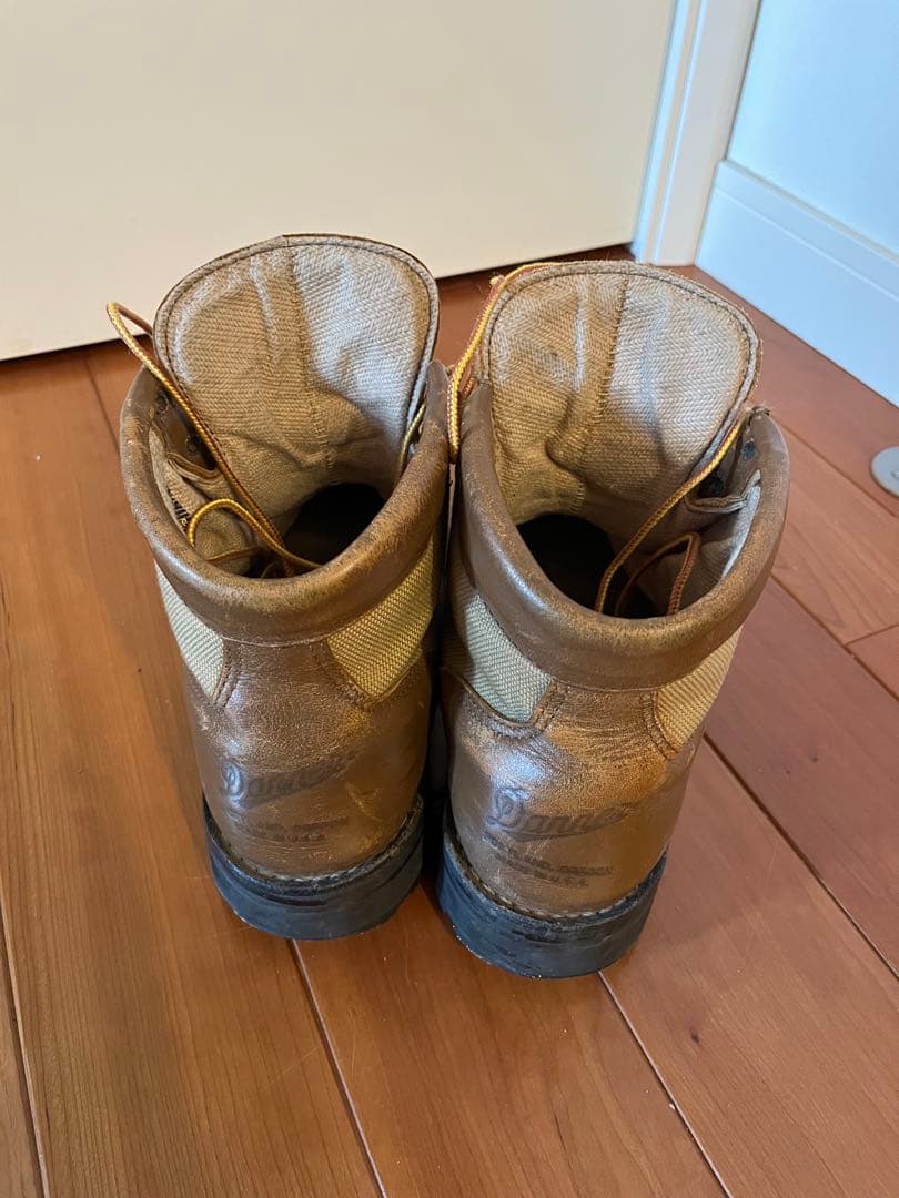 ダナーライト　8.5EE 26.5cm