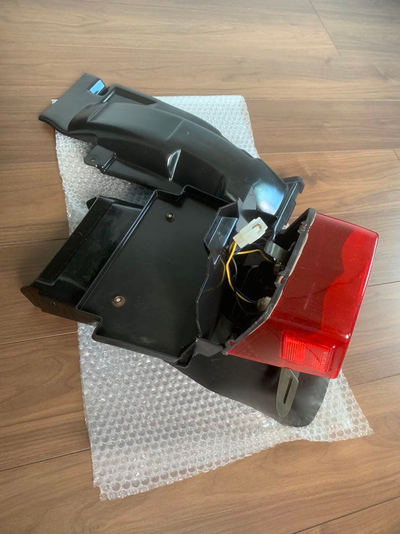 XJ400 純正リアフェンダー テールランプ インナーフェンダーセット