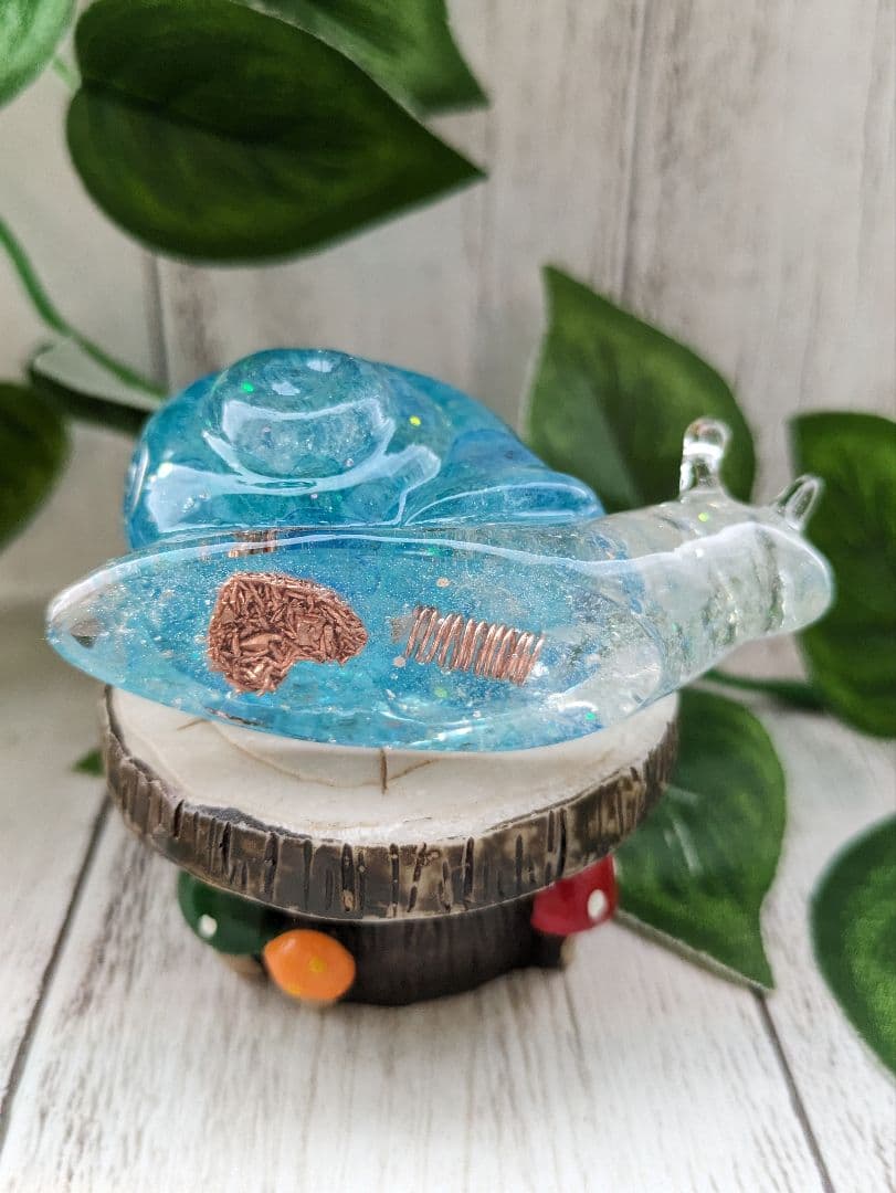 Milky様専用】クールなかたつむりちゃん形オルゴナイト☆他3点 - メルカリ