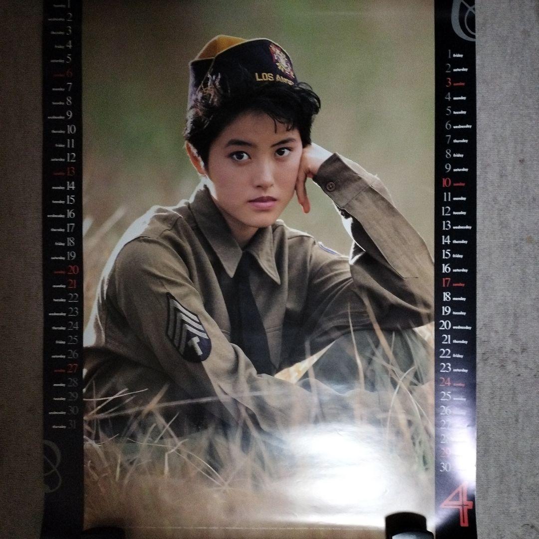 昭和アイドル、荻野目洋子 1988 カレンダー - REXANT.RU