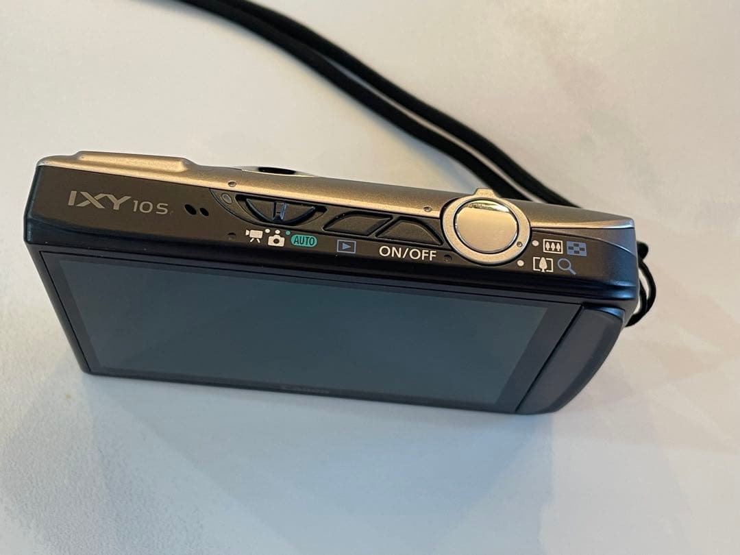 Canon IXY 10Sデジタルカメラ14.1 -ジャンク