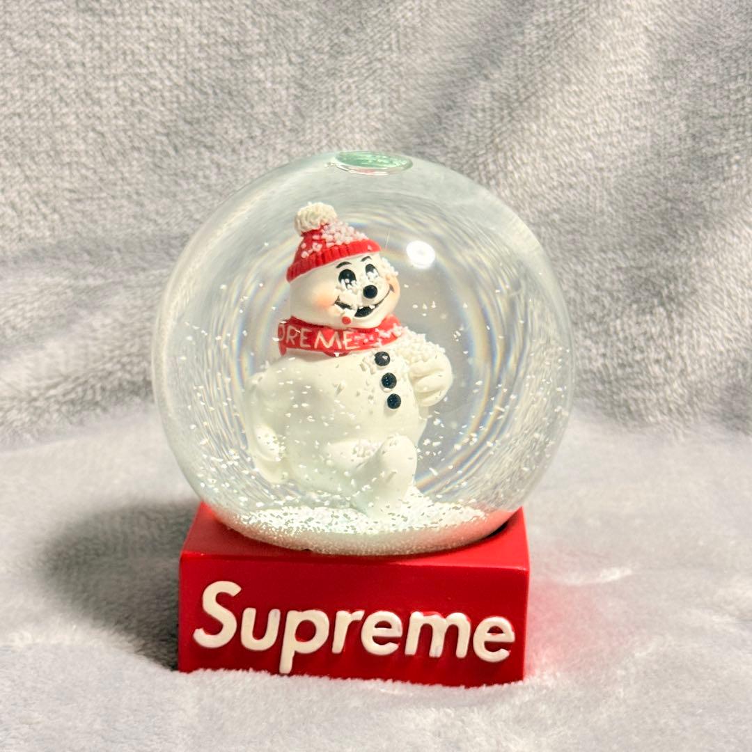 Supreme スノーマン スノードーム Snowman Snowglobe - メルカリ