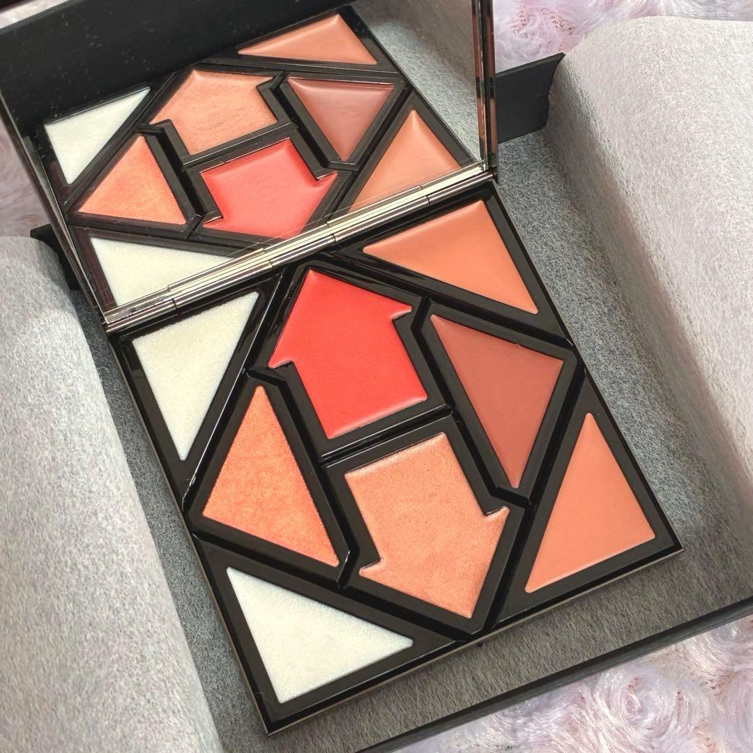 hazama 惹きずり込まれる運命のアイシャドウ BLACK - メルカリ