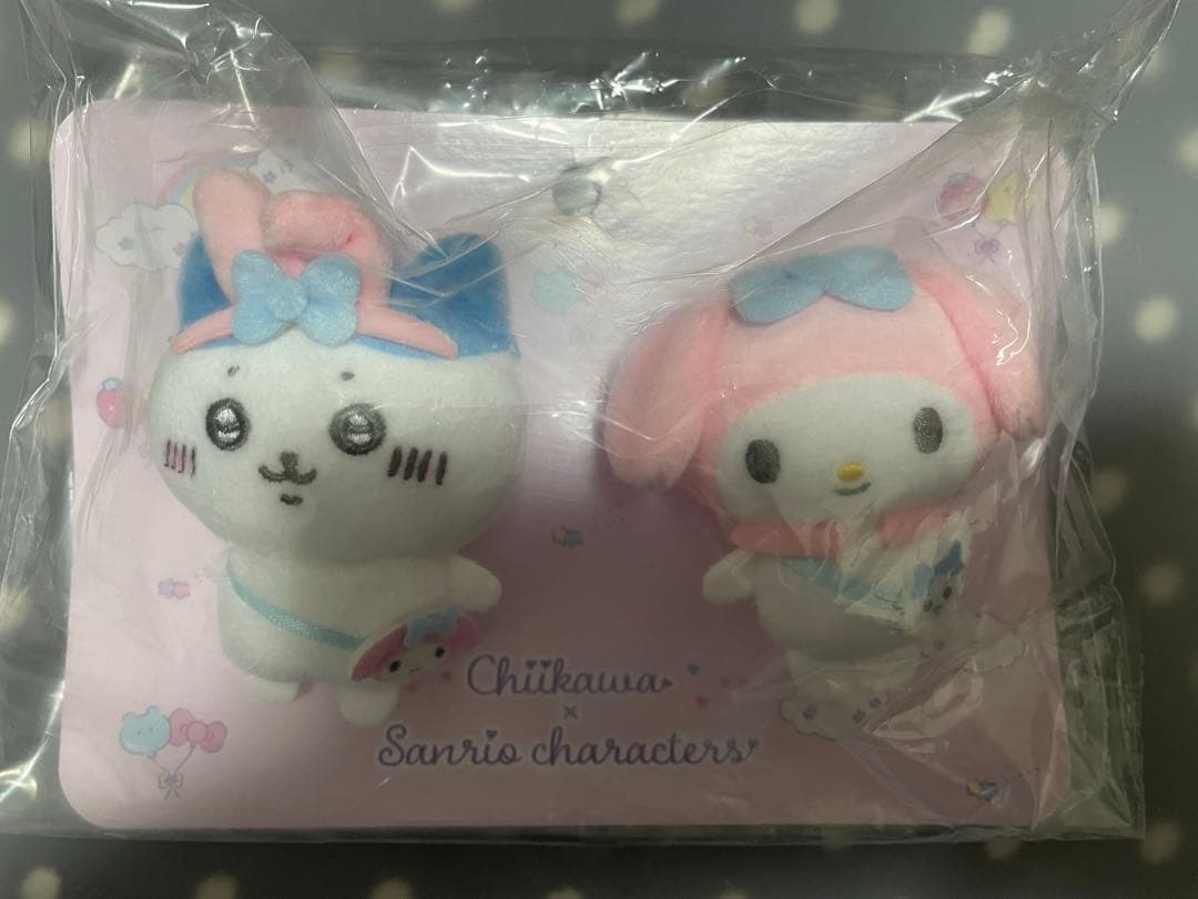 ちいかわ×サンリオ ハチワレ×マイメロディー ブローチ - メルカリ