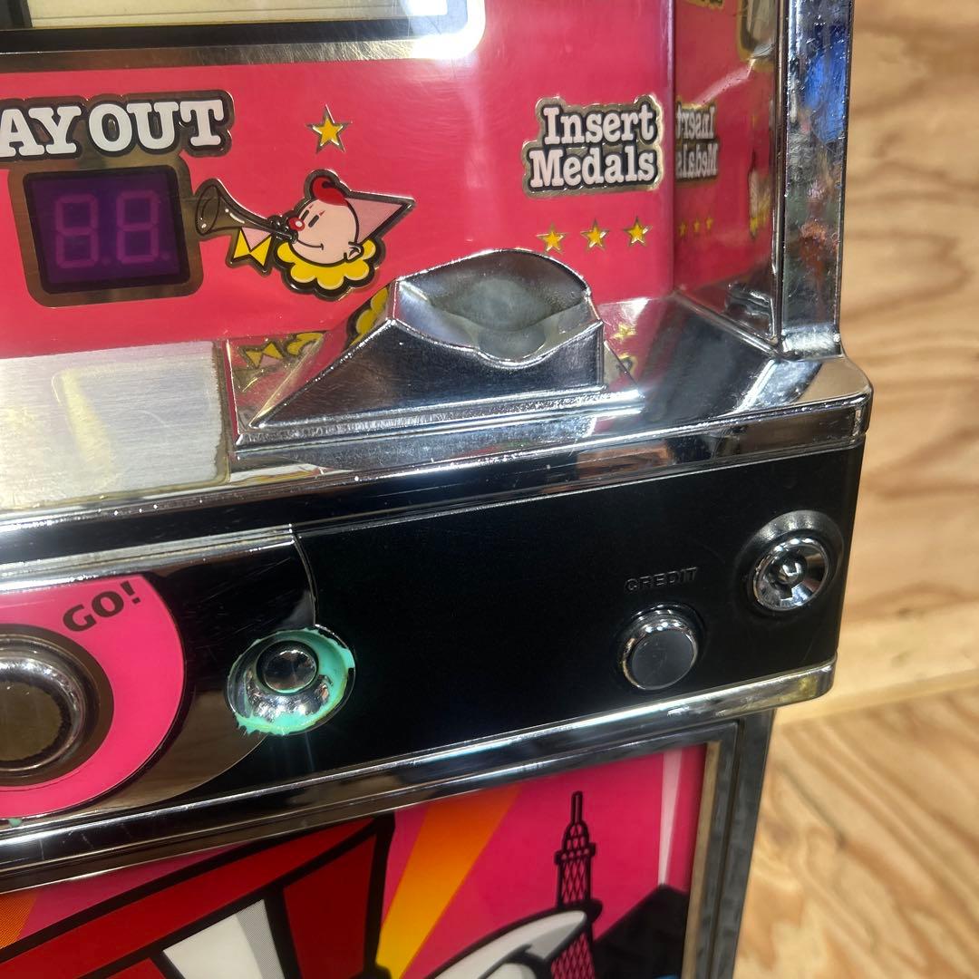 実機 アイムジャグラー7 5号機 鍵コイン付き 千葉県より - メルカリ