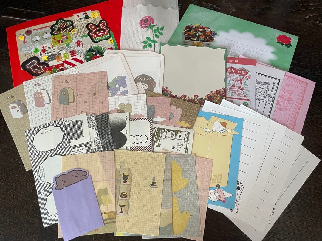 B)聖なるおすそ分けファイル コラージュ素材 A)聖なるおすそ分け