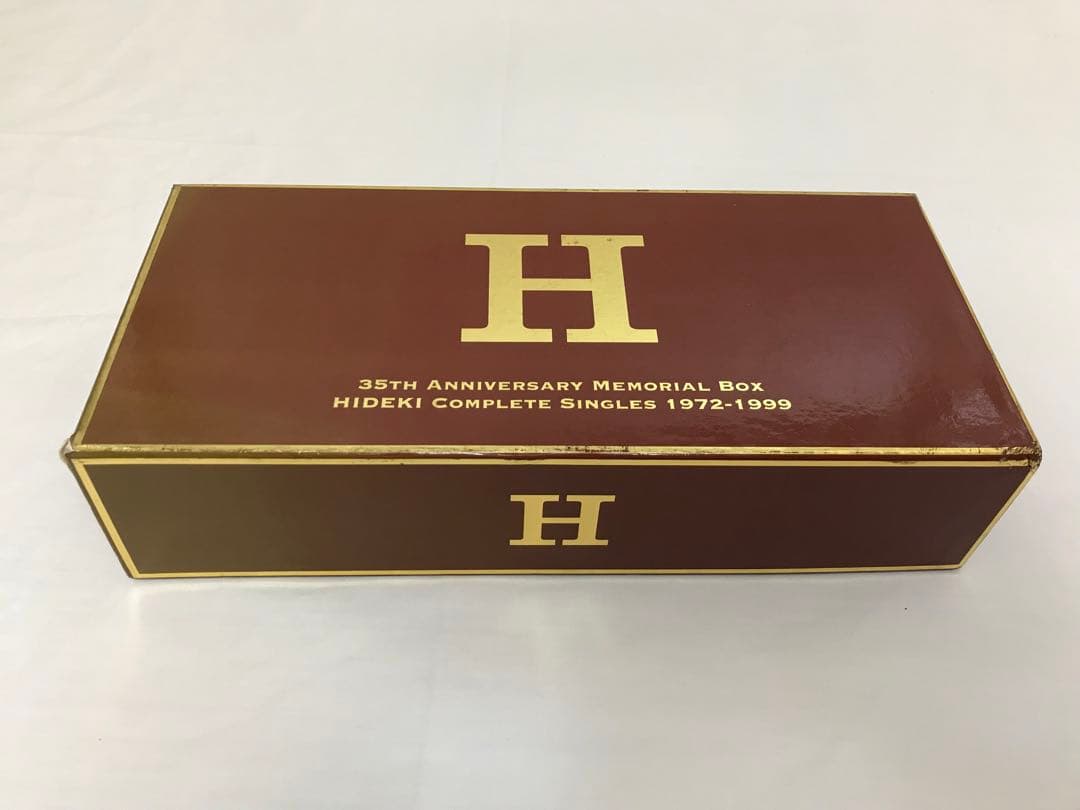 西城秀樹35周年記念ボックス Complete Singles1972-1999 Amazon.co.jp: 35th Anniversary Memorial Box HIDEKI Complete