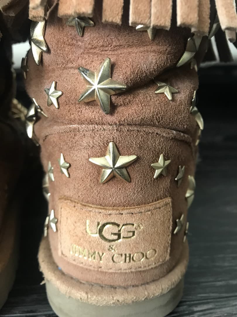 UGG×JIMMY CHOOコラボ ⭐︎星スタッズ付ムートンブーツ