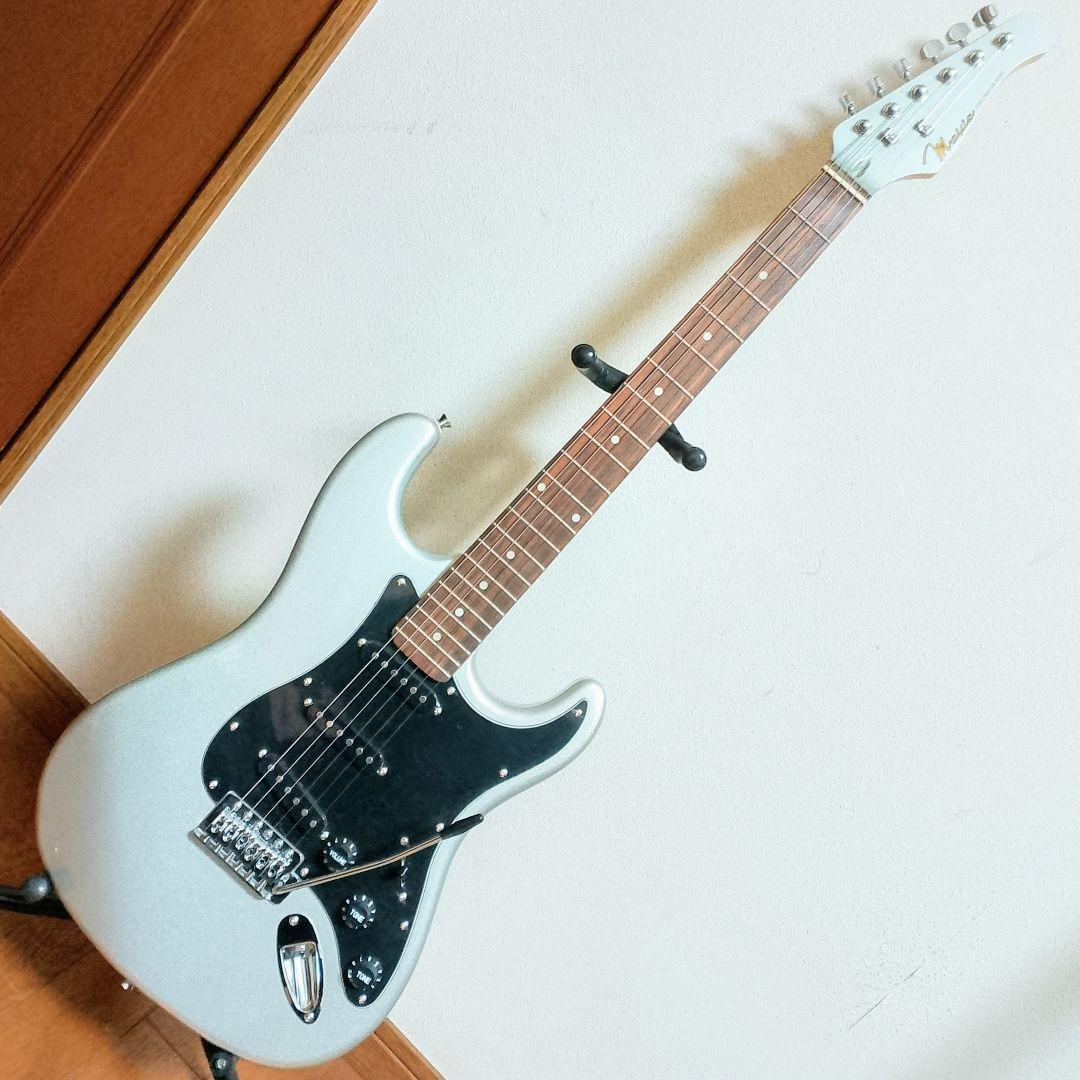 Mavis ストラトキャスタータイプ エレキギター メタリックシルバー