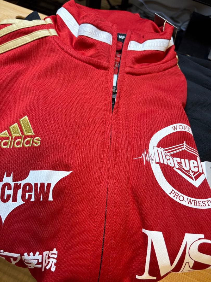 非売品】プロレス marvelous ジャージ - メルカリ