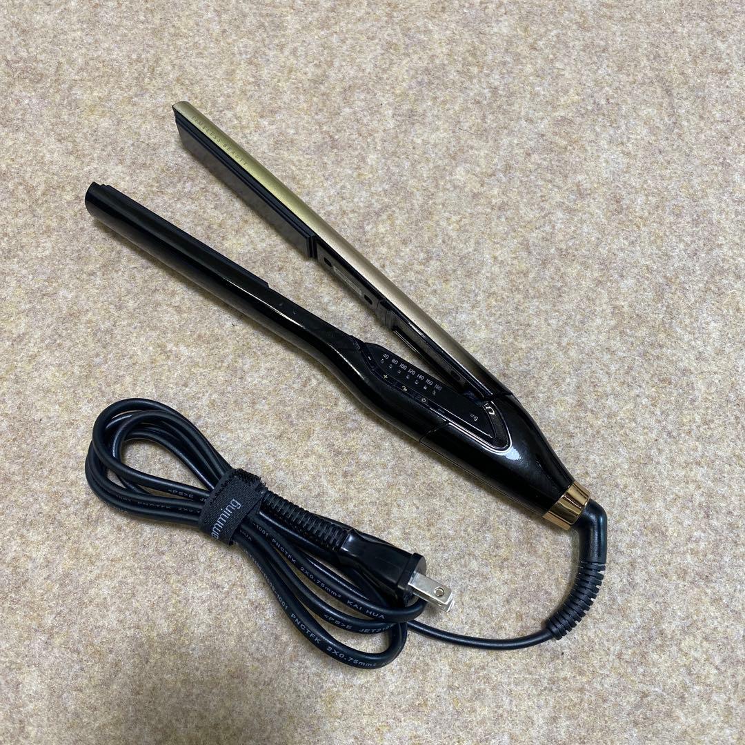 リュミエリーナ HBRST4D ヘアビューロン ストレート 4D Plus - メルカリ