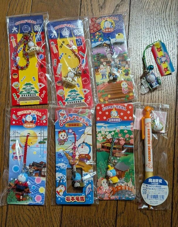 どこでもドラえもん ご当地ストラップ等 まとめ売り43点 - メルカリ