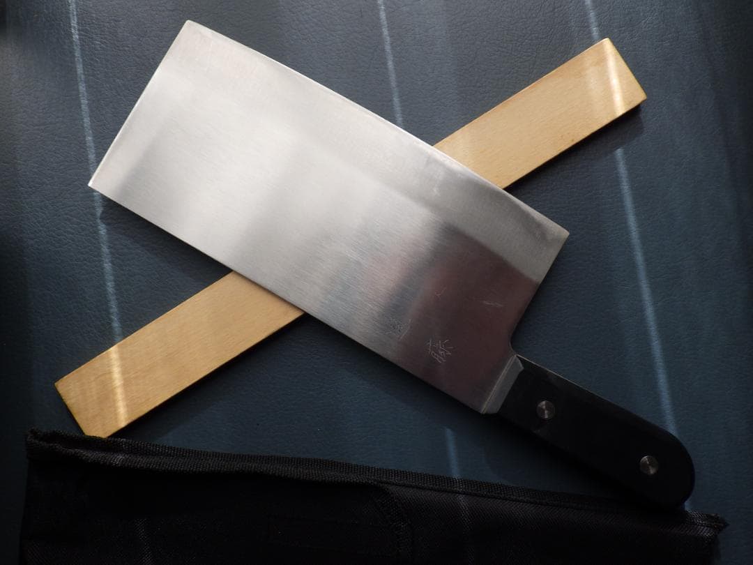 督*森様 INOX鋼/中華包丁★正義作★両刃手研ぎ済み・堺打刃物▲記名有▲ 督*森様 INOX鋼/中華包丁☆正義作☆両刃手研ぎ済み・堺打刃物△記名有