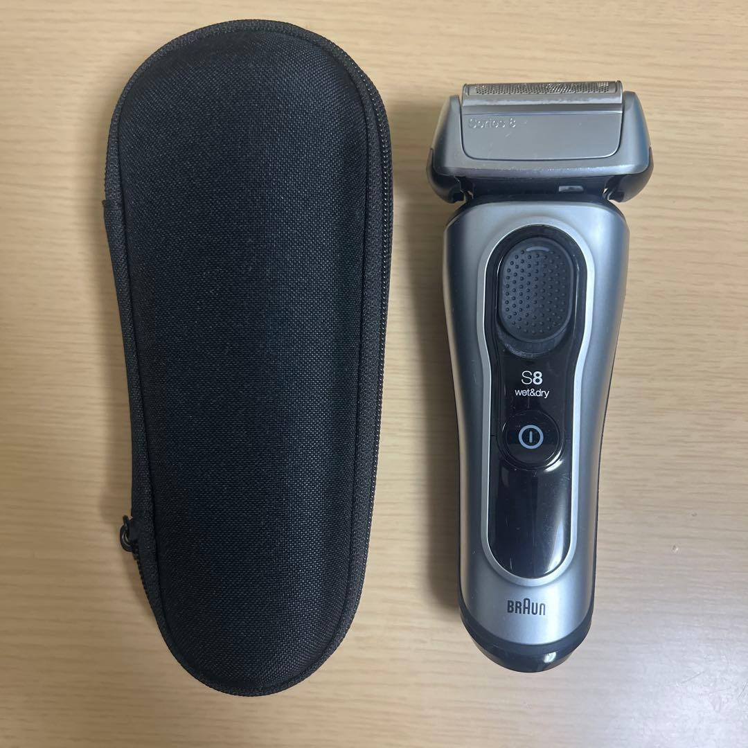 BRAUN シリーズ8 電動シェーバー Amazon.co.jp: ブラウン 電気シェーバー シリーズ8 洗浄機付き 電動 髭
