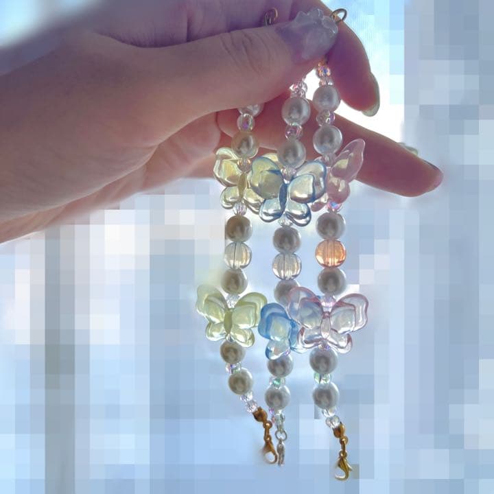 セミオーダー】1150円〜︴スマホキーリングハンガー_butterfly - メルカリ