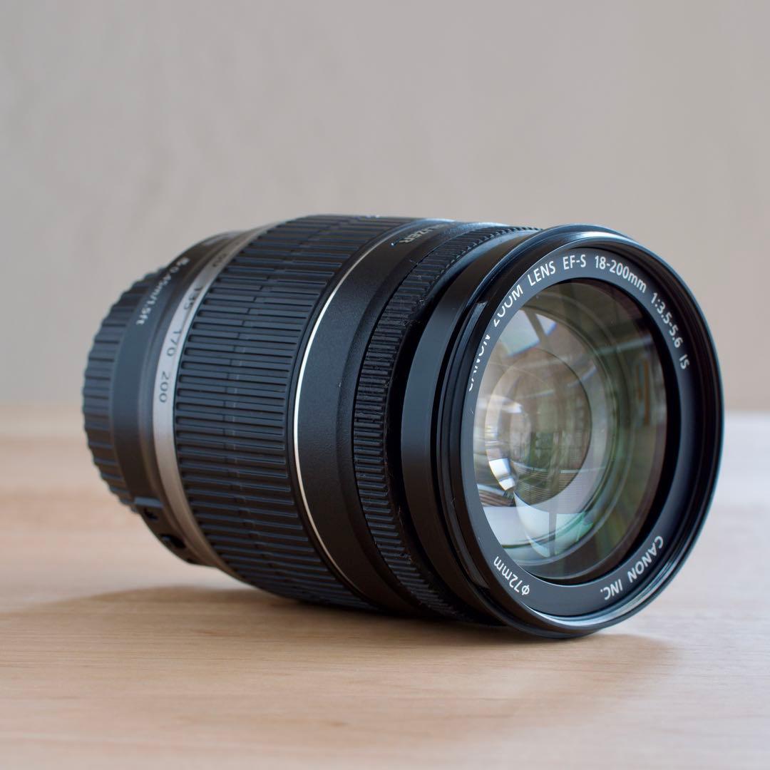 【高倍率ズーム】Canon EF-S 18-200mm F3.5-5.6 IS