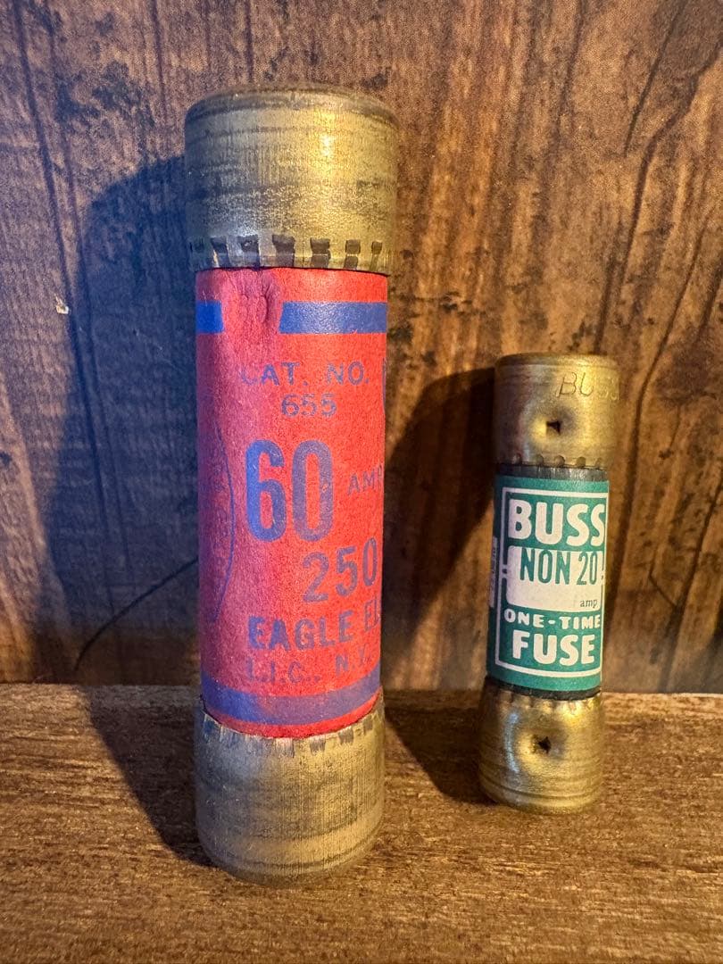 希少！アンティーク ディスプレイ スタンド & ヴィンテージヒューズセット