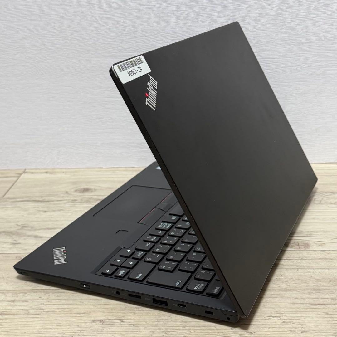 Lenovo ThinkPad/第8世代i5/8G/SSD256G/Office