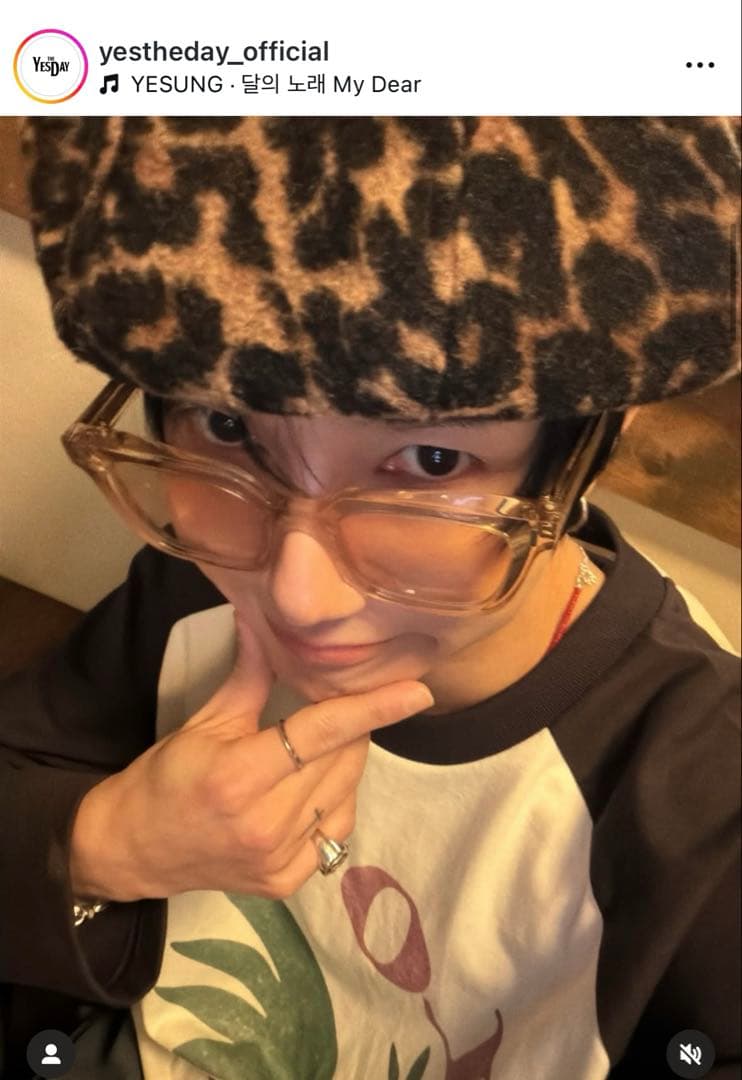 super junior イェソン mouse rabbit Tシャツ - メルカリ