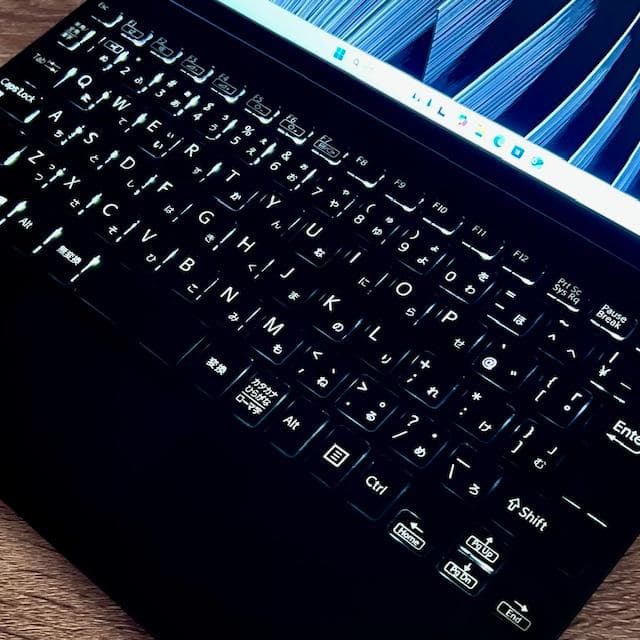 使用浅！《優良美品》第10世代最上級ハイスペック！新品大容量SSD搭載！VAIO