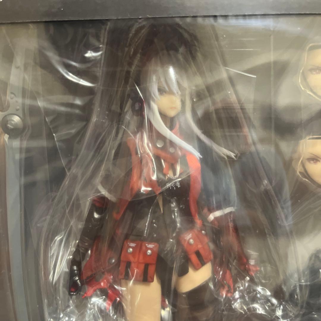 パニシング：グレイレイヴン ルシア・深淵ノ紅 1/9 フィギュア - メルカリ