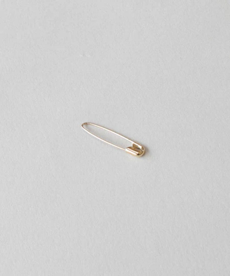 フィンガリン 安全ピン ピアス 椎名林檎 - メルカリ