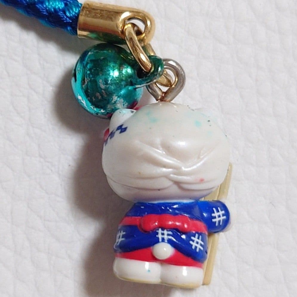 ☆群馬限定☆ご当地キティ☆草津2個セット☆根付け ストラップ - メルカリ