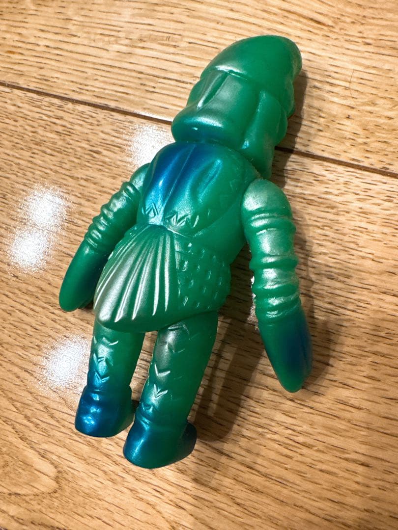 美品❤︎ぶたのはな 初代バルタン星人 緑成型/青/シルバー塗装の通販は