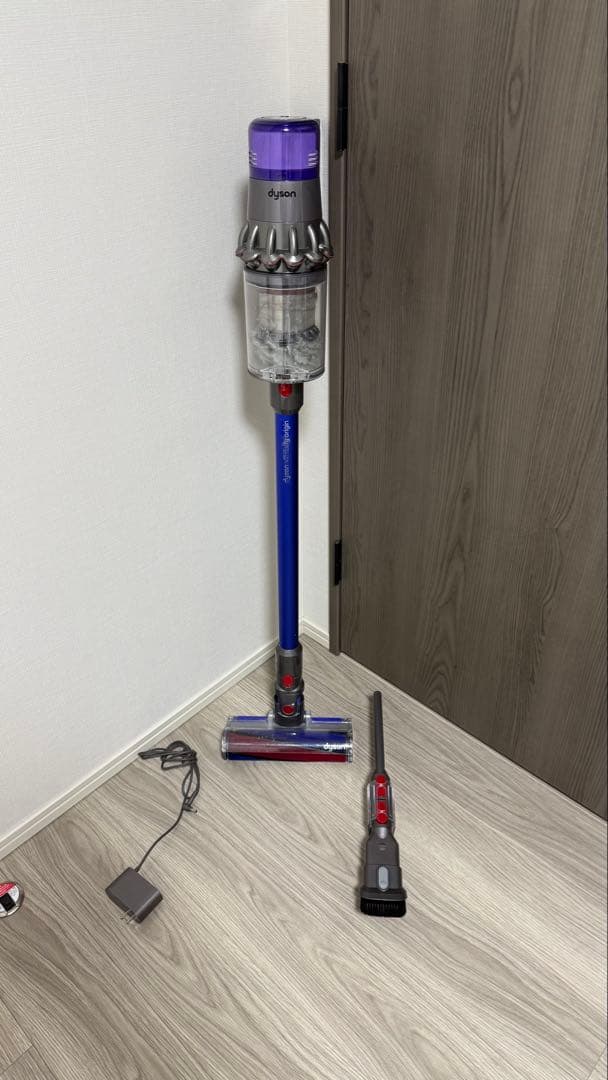 Dyson ダイソン SV15 コードレス掃除機 動作確認済 Dyson（ダイソン） SV15ABLEXT Dyson V11 Absolute Extra SV15
