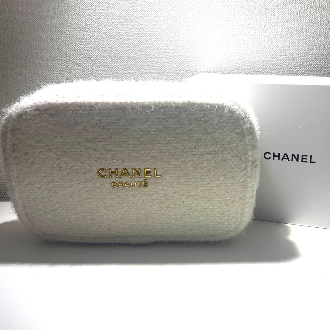 シャネル クリスマスコフレ 2024 アイディスカバリーセット ポーチのみ