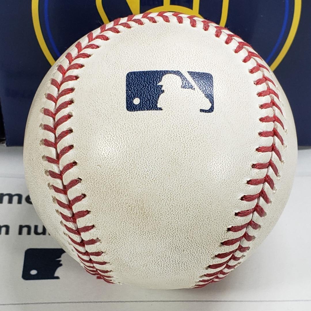 Andy Papes】◇『ドジャース パヘスがデッドボールとなった実使用球』◇