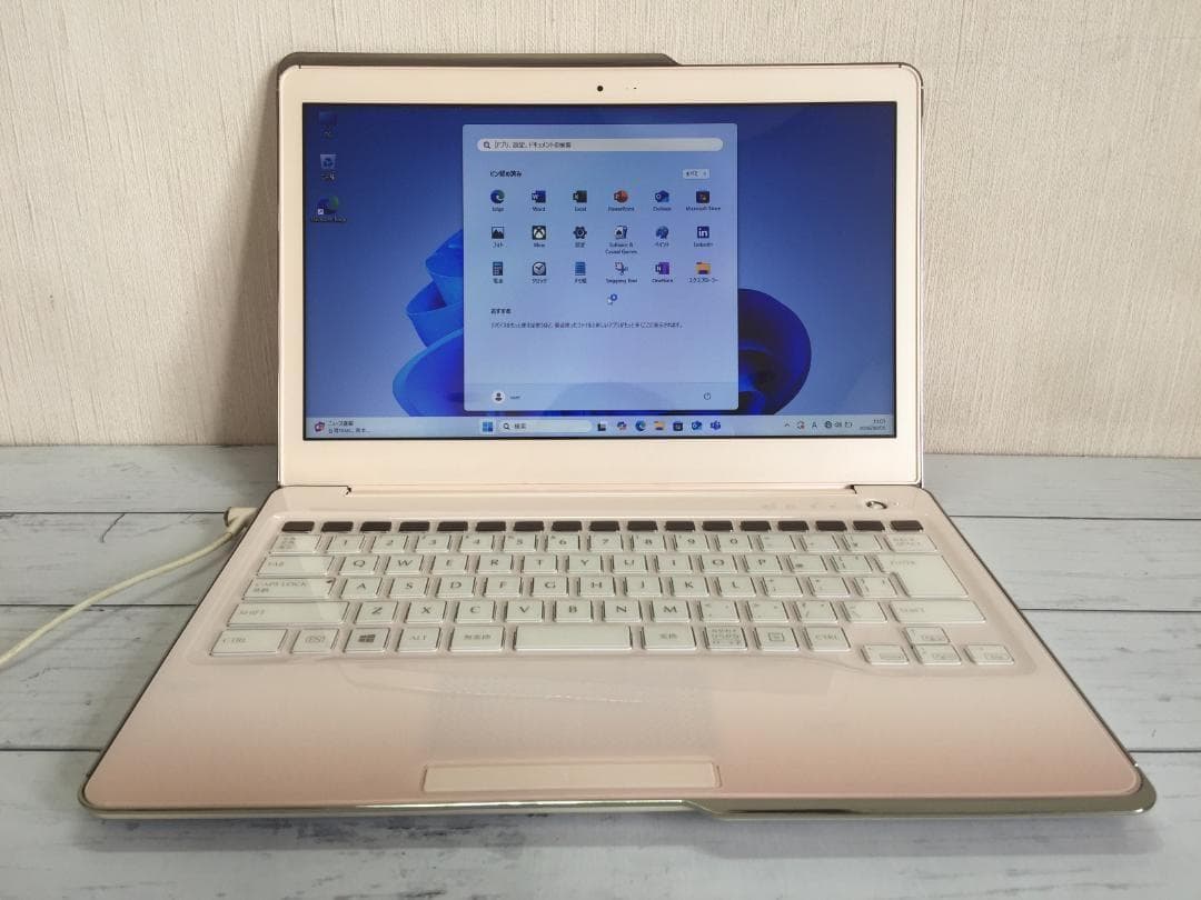 LIFEBOOK CH55/J 13.3型/SSD/Office2024/Win - メルカリ