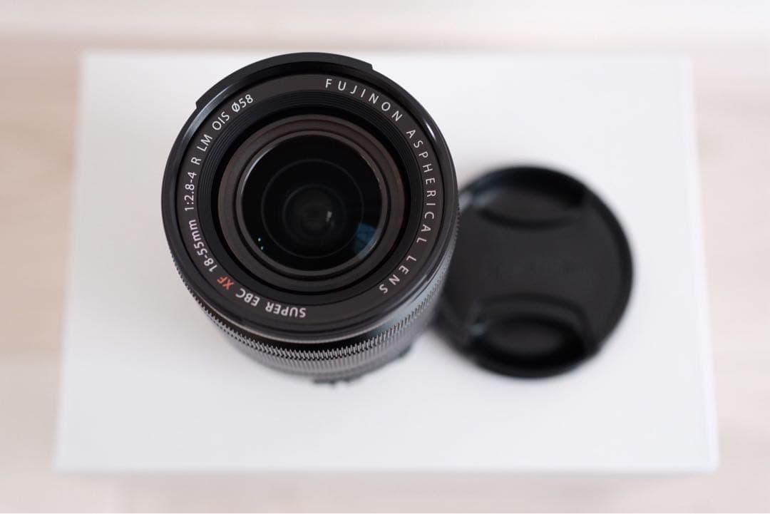 富士フイルム　FUJINON 18-55mmF2.8-4 R LM OIS