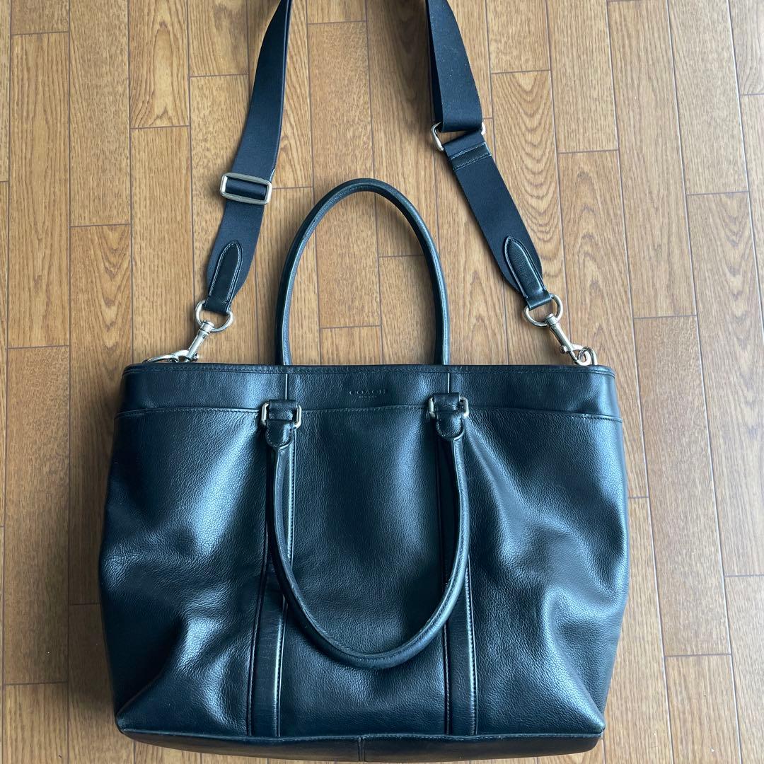 COACH コーチ メトロポリタン 2Wayレザートートバッグ 名作バッグ降臨」贅沢気分に浸れる…“COACH（コーチ）の本格レザー