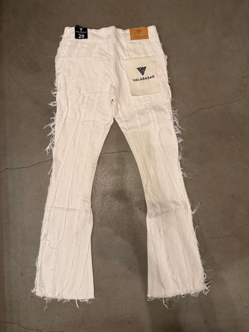 valabasasバラバサス クラッシュリペアスキニーフレアデニム ホワイト