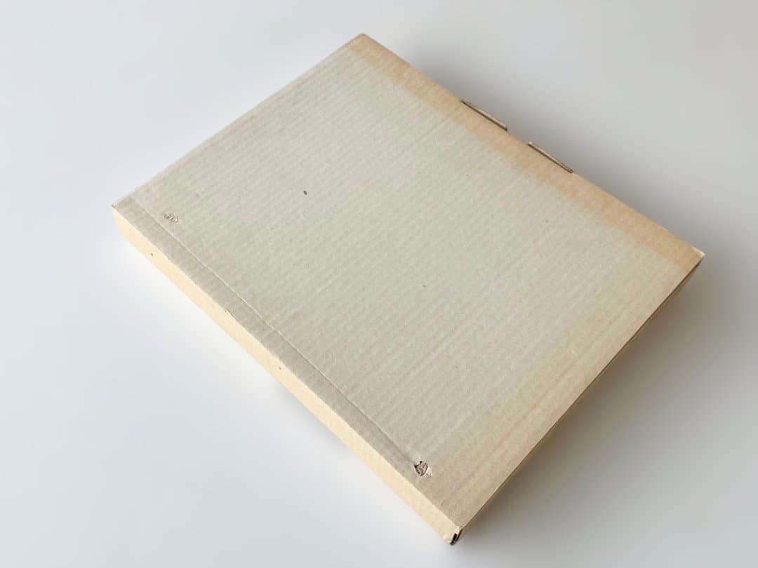 ANDREAS H. BITESNICH　WOMAN