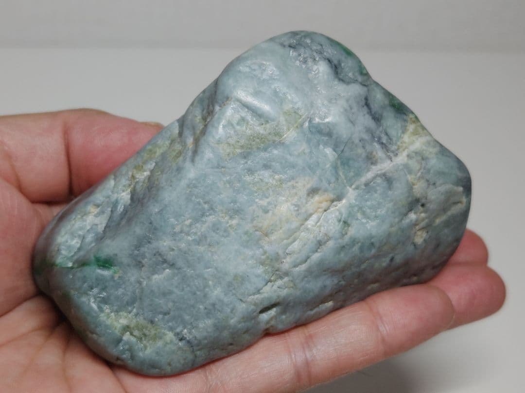 青緑 538g 翡翠 ヒスイ 原石 鑑賞石 自然石 誕生石 鉱物 鉱石 水石 Amazon.co.jp: ◇青緑◇ 338g 翡翠 ヒスイ 翡翠原石 原石 鑑賞石 自然