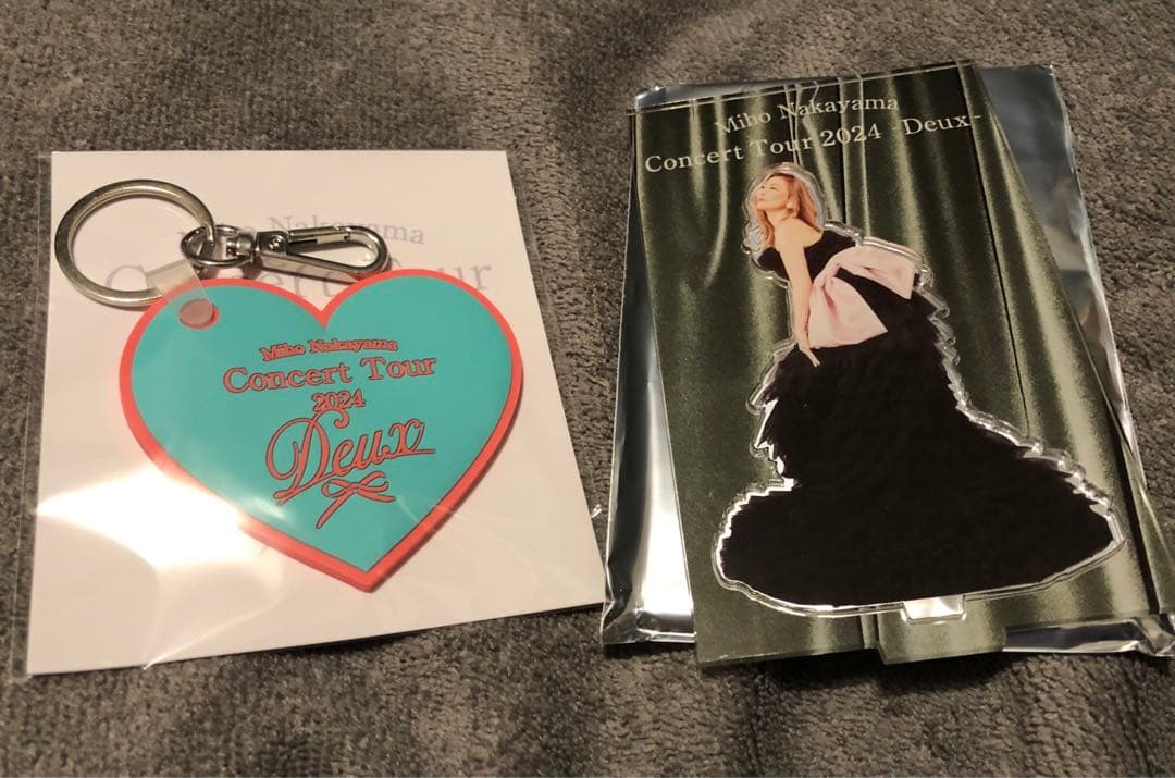 中山美穂 2024【Deux】コンサートグッズセット（キーホルダー＋