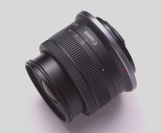 キャノン RF-S10-18mm F4.5-6.3 IS STM レンズ 新品