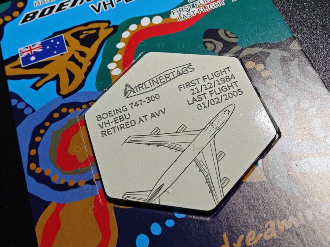 カンタス航空 Airlinertags B747-300 六角形カット