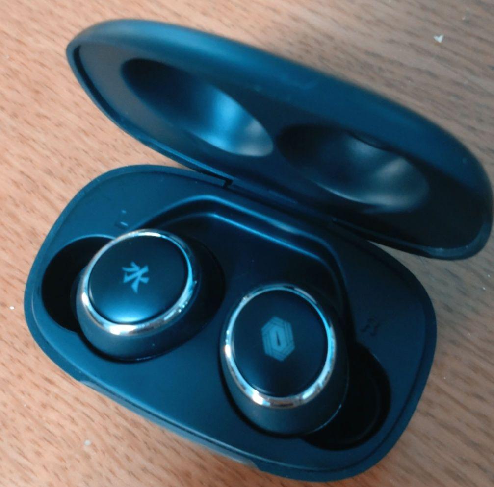 新品 鬼滅の刃 第二弾コラボ 富岡義勇モデル ワイヤレスイヤホン 受注