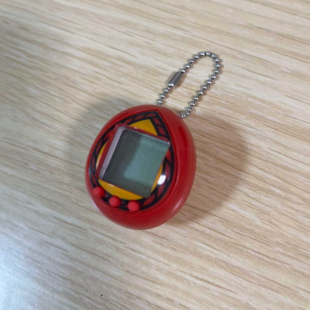 たまごっち ツイステっち スカラビアカラー 希少 現状品 - メルカリ