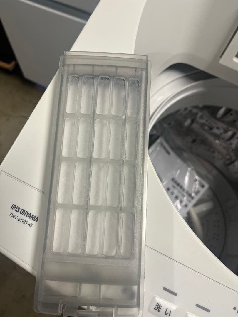 女性オーナーアイリスオーヤマTWY-60B1全自動洗濯機 6kg2024年製 T