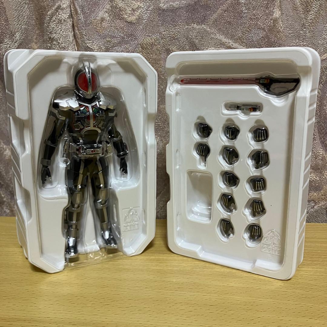 真骨彫製法 仮面ライダーファイズ アクセルフォーム