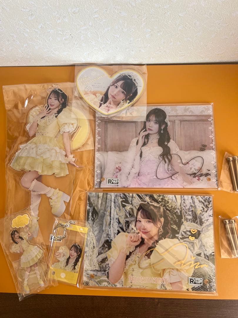 CUTIE STREET古澤里紗直筆サイン入りアクリルパネル、デカアクスタ