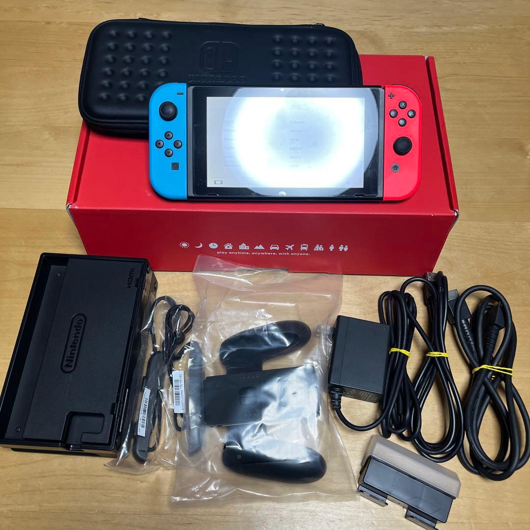 Nintendo Switch 赤/青 本体 + 付属品 Nintendo Switch 本体 青 赤 Joy-Con Amazon.co.jp: Nintendo Switch