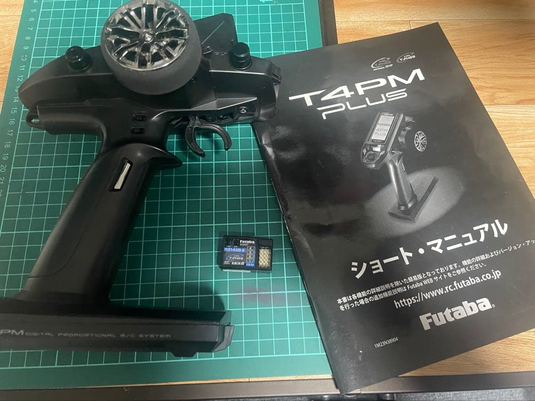 Futaba 4PM R314SB-E受信機一個セット Amazon | 双葉電子工業 T4PM Plus T/Rセット R314SB-E付 カー用プロポ