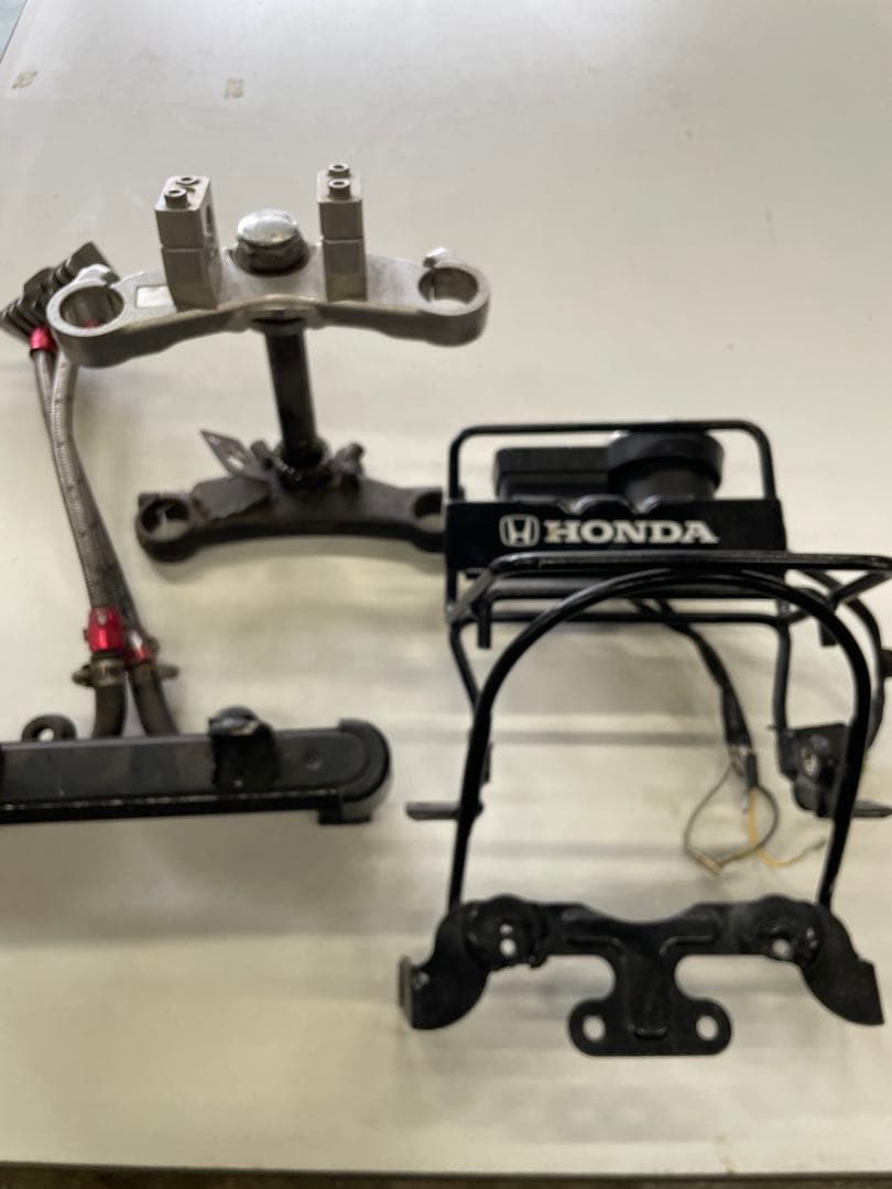 ホンダ ゴリラ フロントキャリア メーター取り付け ジャンク扱い