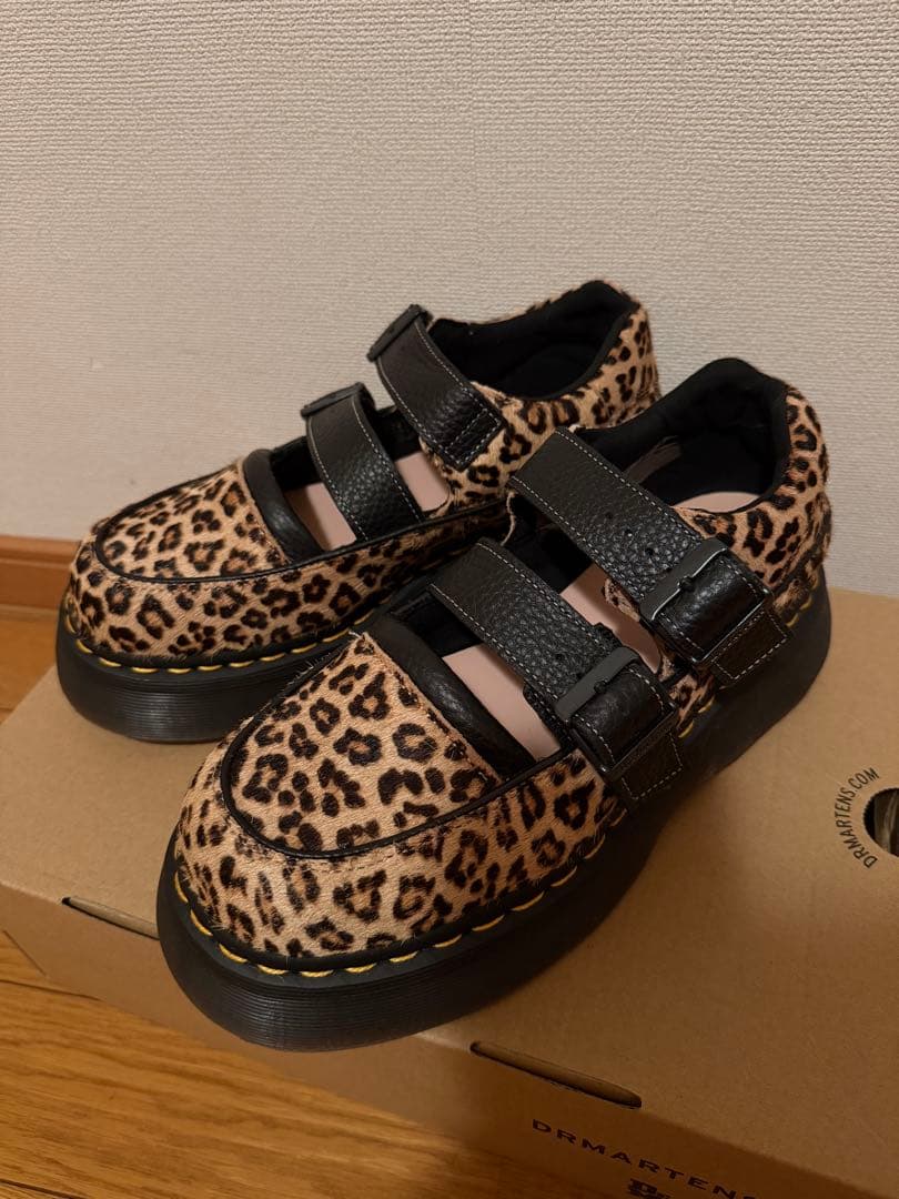ドクターマーチン BUZZ MJ レオパード UK4 23cm - メルカリ