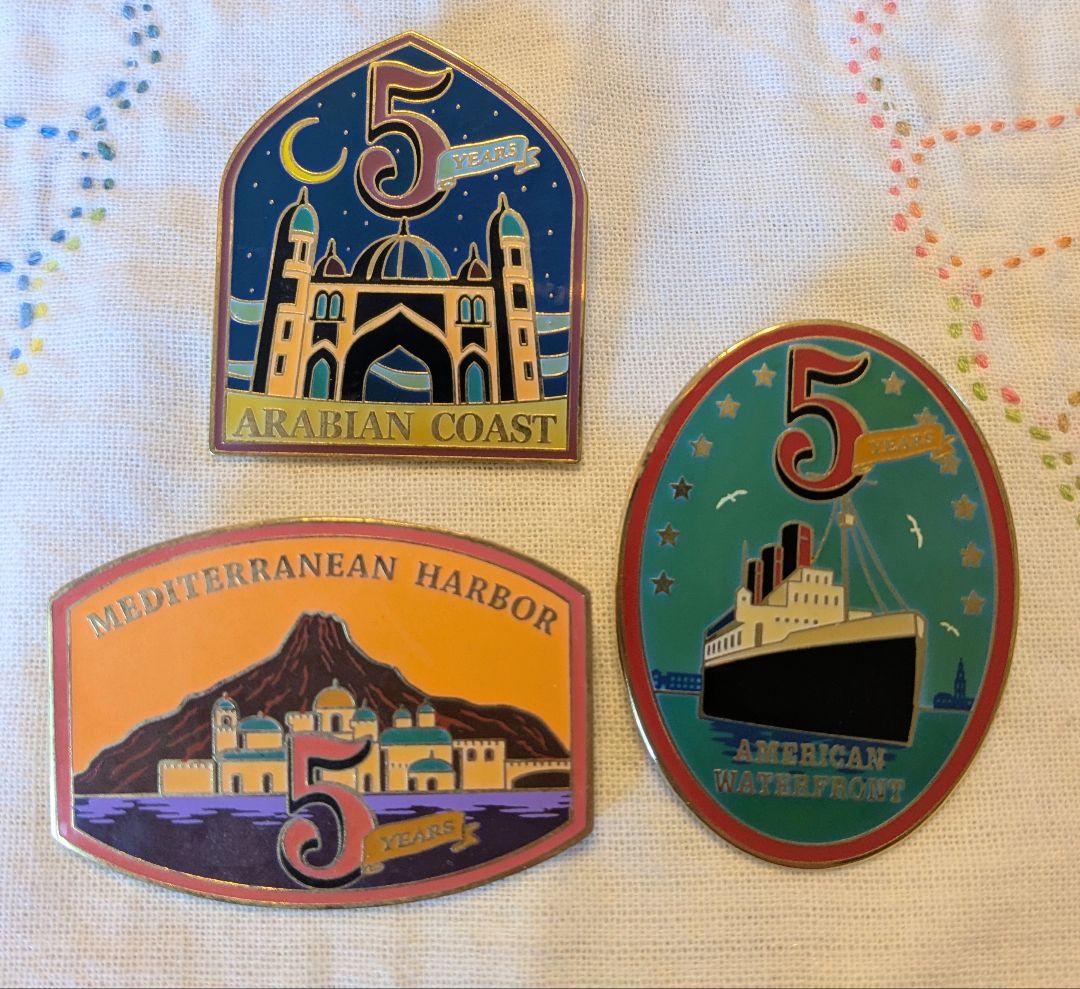 東京ディズニーシー5周年記念ピンバッジ - メルカリ